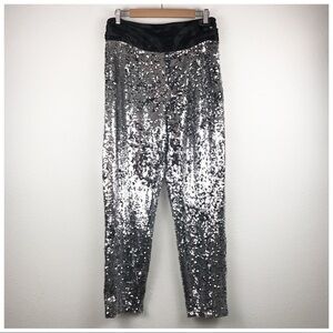 NWT New York & Company Silver Sequin‎ Slim Leg Pants Size Medium
